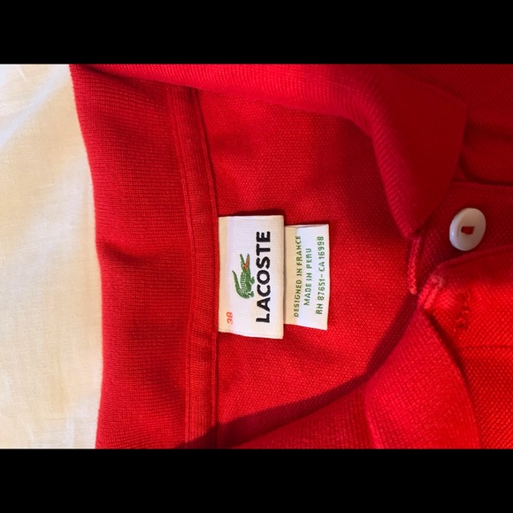 Lacoste red V neck T shirt - Picture 2 of 2